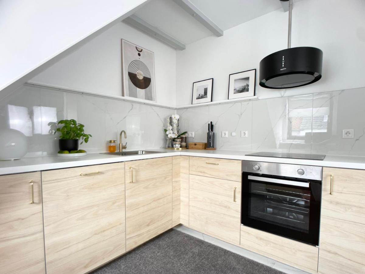 M-Style 04 Apartment Mit Balkon Und Gasgrill, 24H Self-Check-In, Free Parking, Netflix Нюрнберг Экстерьер фото