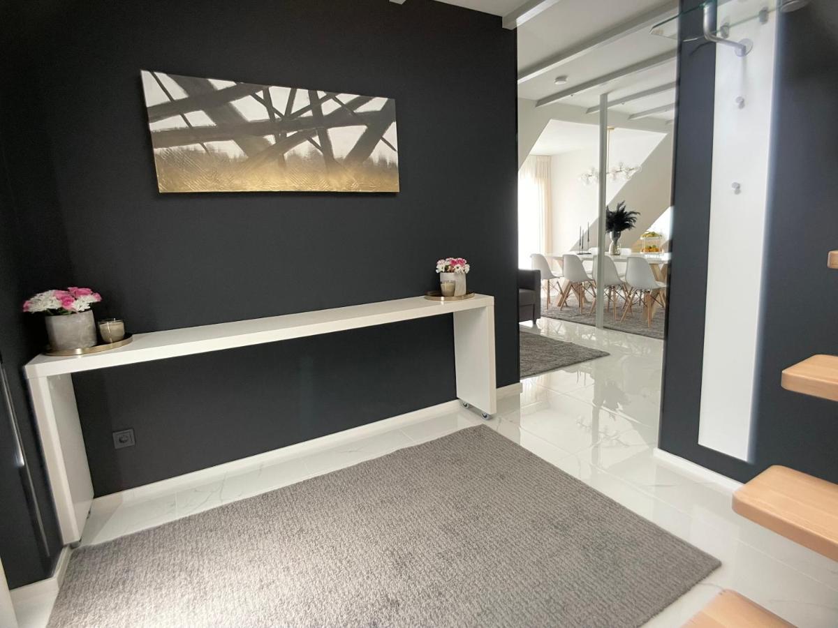 M-Style 04 Apartment Mit Balkon Und Gasgrill, 24H Self-Check-In, Free Parking, Netflix Нюрнберг Экстерьер фото