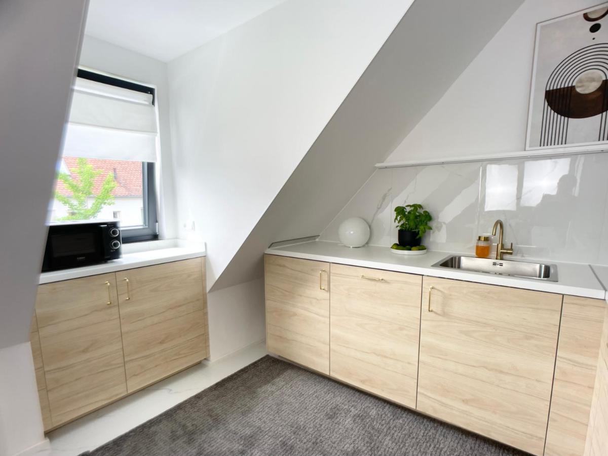 M-Style 04 Apartment Mit Balkon Und Gasgrill, 24H Self-Check-In, Free Parking, Netflix Нюрнберг Экстерьер фото