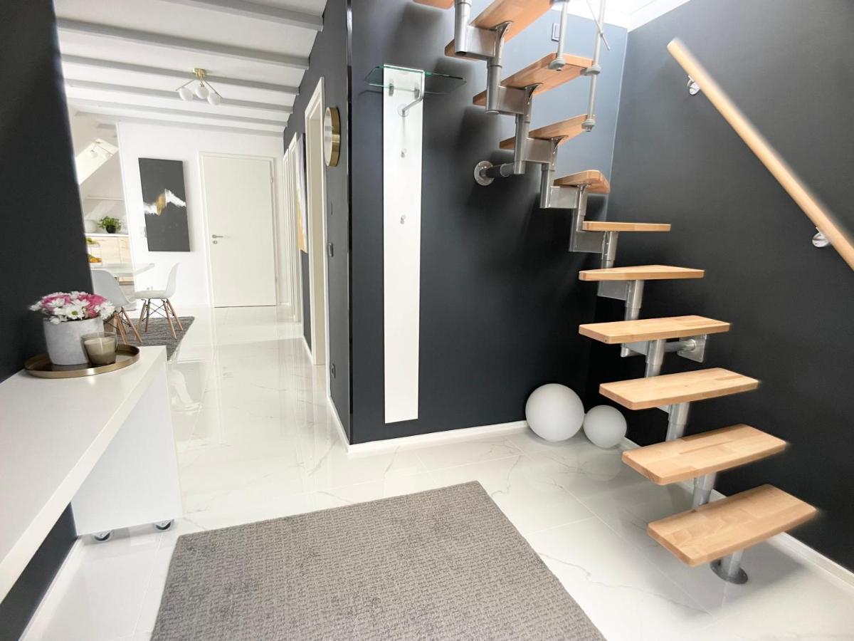 M-Style 04 Apartment Mit Balkon Und Gasgrill, 24H Self-Check-In, Free Parking, Netflix Нюрнберг Экстерьер фото