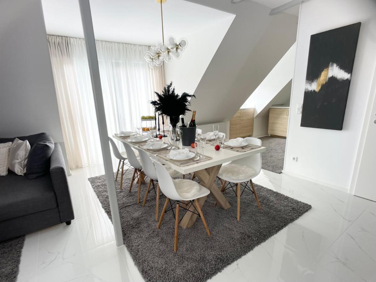 M-Style 04 Apartment Mit Balkon Und Gasgrill, 24H Self-Check-In, Free Parking, Netflix Нюрнберг Экстерьер фото